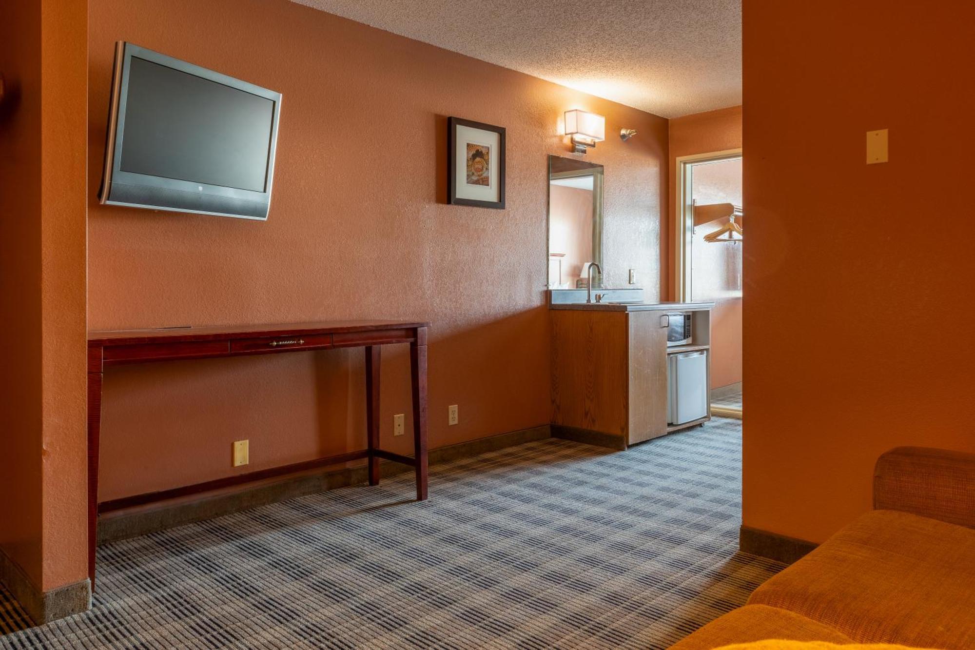 Norland Inn & Suites Roseau Room photo